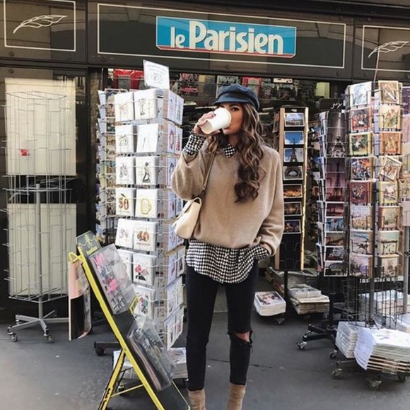 Meet your Posher, Carrie Ann - Picture 3 of 7